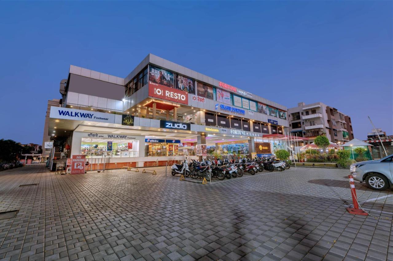 Отель Grand Fortune Beacon, Ichalkaranji Экстерьер фото